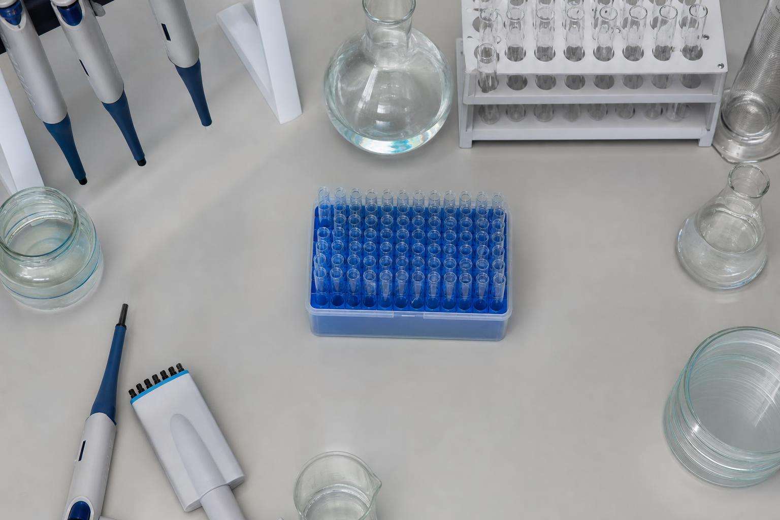Copper Tripeptide-1: INCI Identity, Evidence & Legal Status