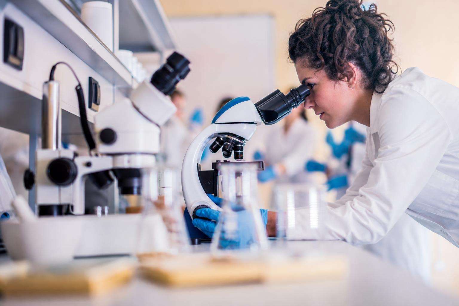 Palmitoyl Tripeptide-1: Evidence, Mechanism & Safety