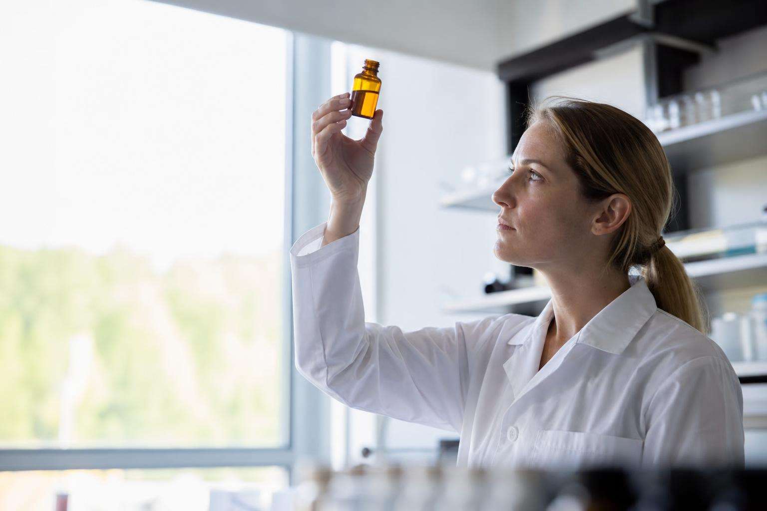 Semaglutide: Evidence, Mechanism, Dosing & Legal Status